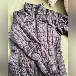 Black Patagonia nanopuff jacket